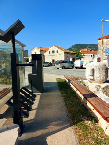 Postavljena je biciklistička servisna stanica za popravak u Stonu 